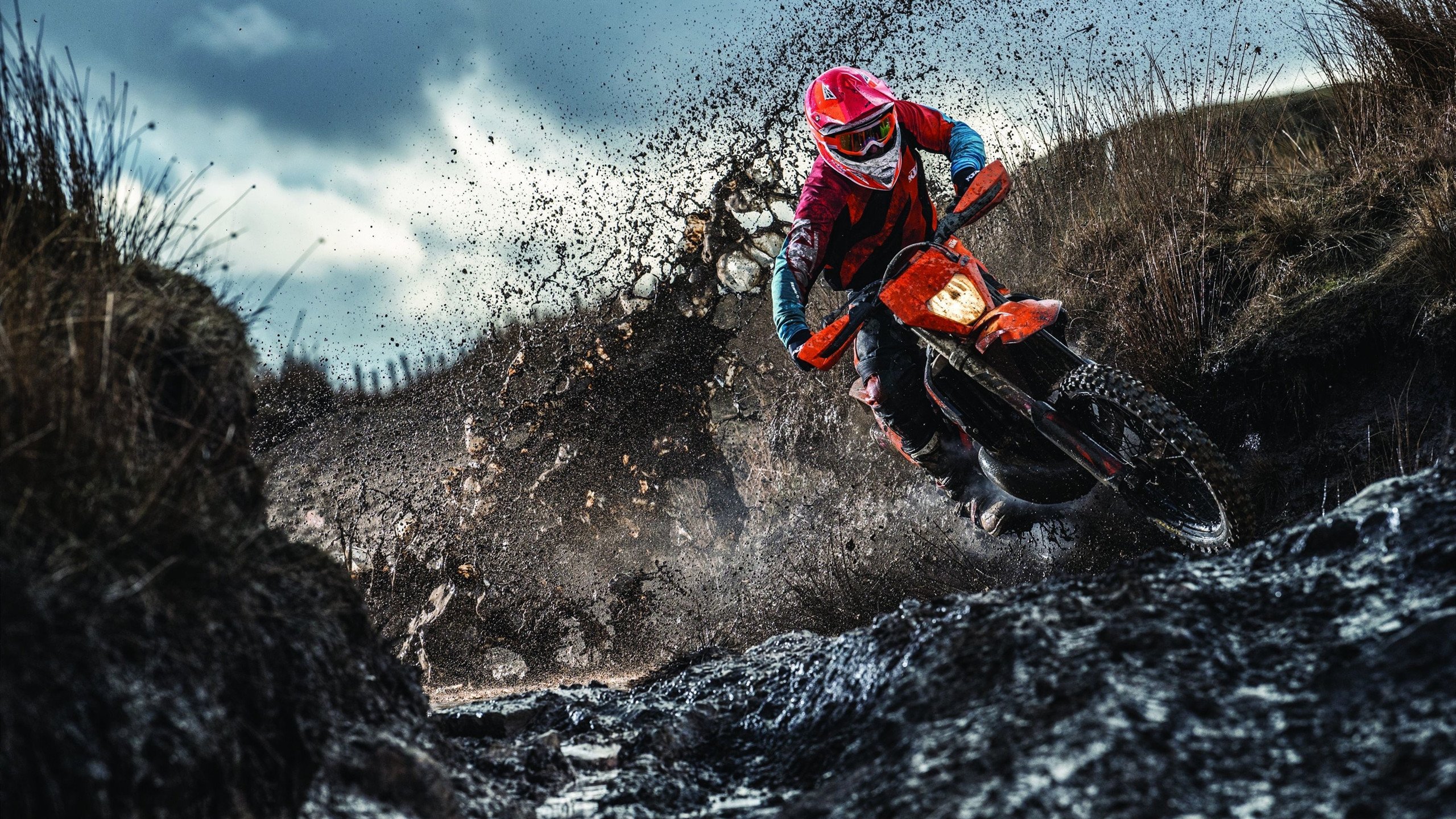 牙买加对阵洪都拉斯，恩佐关键回合不手软，诠释加勒比足球的硬核美学